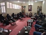 جمعی از اعضای تشکلات دانش‌آموزی فیروزکوه با امام جمعه شهرستان دیدار کردند