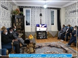 حضور استاندار تهران  در منزل شهید سرافراز دوران دفاع مقدس/ دیدار و گفت‌وگوی صمیمی استاندار با والدین این شهید