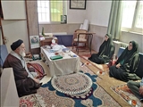 در آستانه عید بزرگ و سعید غدیر خم مدیرآموزش و پرورش فیروزکوه به همراه جمعی از کارکنان در دفتر مدیر حوزه علمیه امام صادق(ع)حاضر و با ایشان دیدار نمودند.
