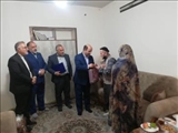 دیدار با خانواده شهدا ، ادای دین به مقام والای شهیدان است