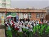 آیین نواختن زنگ استکبار ستیزی در مدارس شهرستان فیروزکوه برگزار شد