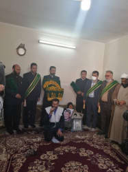 دیدار خادمان رضوی با خانواده شهدا