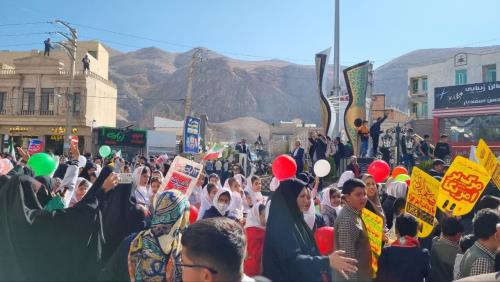  راهپیمایی پرشکوه ۱۳ آبان در فیروزکوه